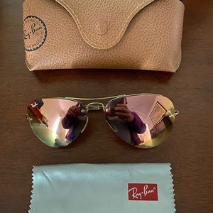 Ray-Ban mirrored aviator sunglasses